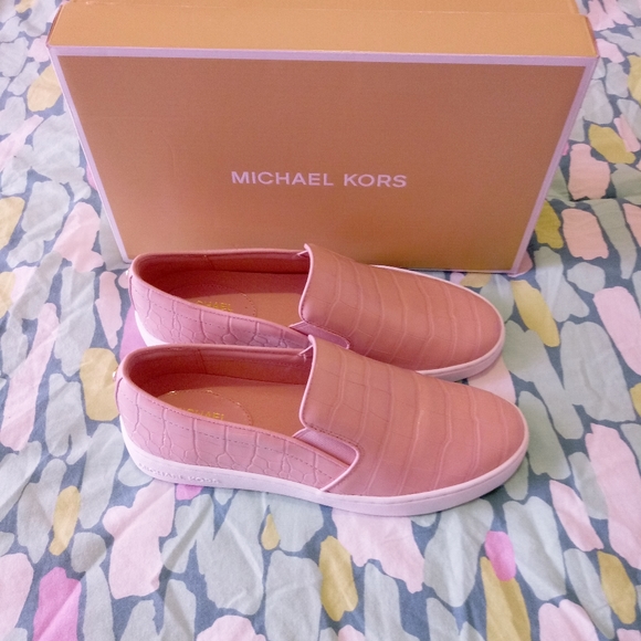 Michael Kors Keaton Slip On Sneakers - Picture 14 of 14